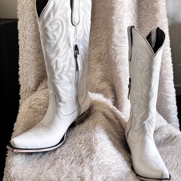 LB0526A LANE BOOTS WOMEN'S SMOKESHOW BOOTS Size 8 - Picture 2 of 11